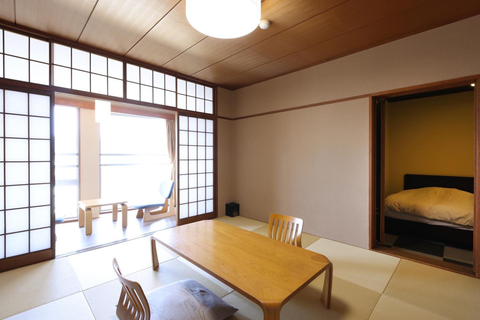 Miyahama Grand Hotel Hatsukaichi Esterno foto