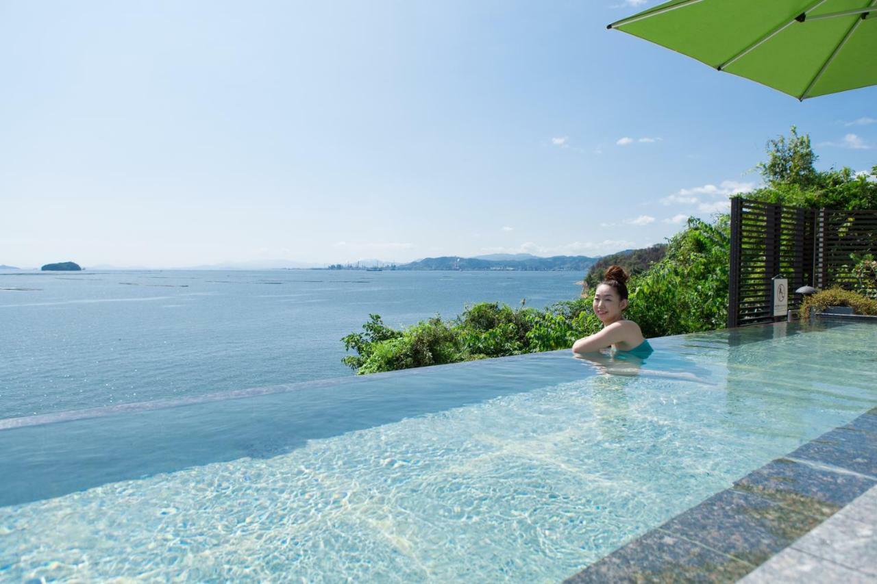Miyahama Grand Hotel Hatsukaichi Esterno foto